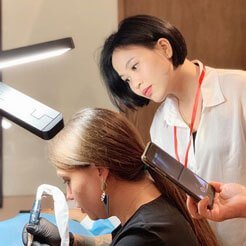 Khoá học Điêu khắc HairStrokes 36 Phương MiHọc viên khoá Hairstrokes