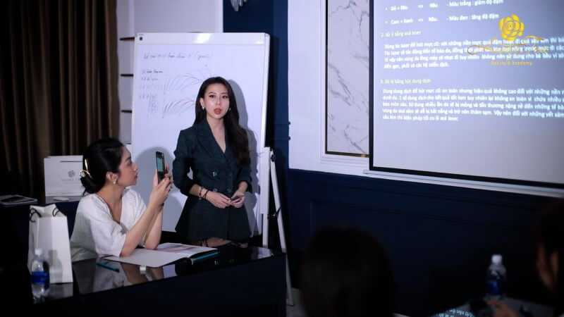 Tại sao bạn nên tham gia khóa học MagicBrows cùng Hương Trà? 4 HTBA Tai sao nen lua chon khoa hoc magicbrows 03