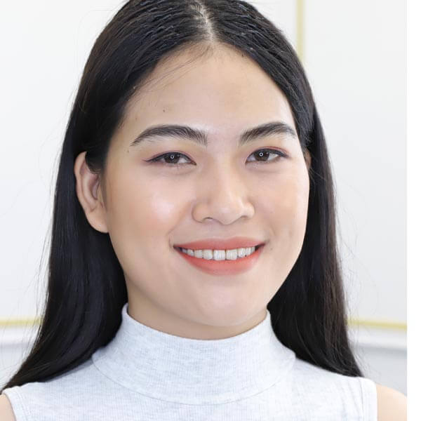 Khoá học Điêu khắc HairStrokes 35 Thu HiềnKhách hàng Điêu khắc chân mày