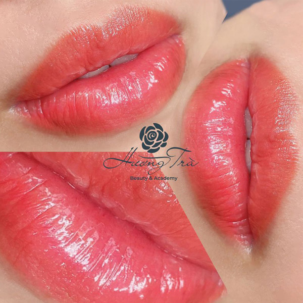 Review nghề phun xăm thẩm mỹ: Học phun xăm thẩm mỹ có cần khéo tay không? 2 Nghề phun môi