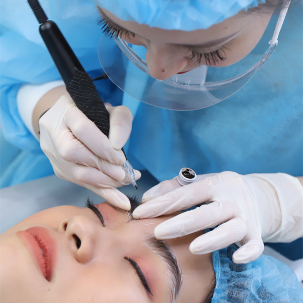 Review nghề phun xăm thẩm mỹ: Học phun xăm thẩm mỹ có cần khéo tay không? 4 Học phun xăm thẩm mỹ bao nhiêu tiền