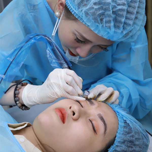 Quy trình và những lưu ý khi học phun xăm thẩm mỹ 2 quy trinh hoc va nhung luu y khi hoc phun xam tham my 01