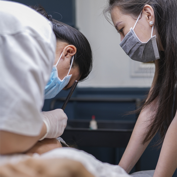 Dạy điêu khắc lông mày Hairstroke quận 3 6 day dieu khac long may hairstroke quan 3 05