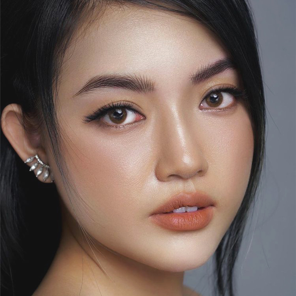 Những kiến thức cơ bản về điêu khắc lông mày trong phun xăm thẩm mỹ 4 Lông mày điêu khắc Hairstrokes cho nữ