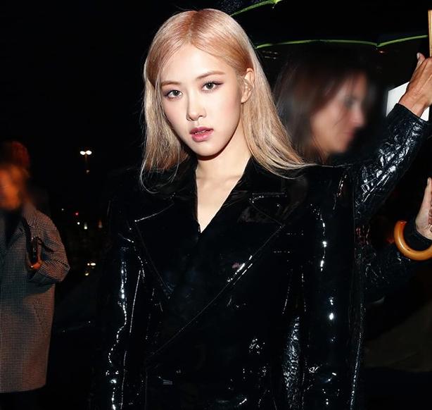 Dáng chân mày đẹp cho từng khuôn mặt 11 Dáng chân mày cho mặt dài - Hình ảnh minh họa